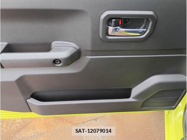 Suzuki JIMNY 2018-07 8880242-16