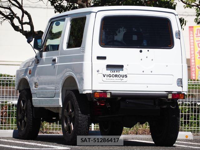 Suzuki JIMNY 1996-01 8880261-2