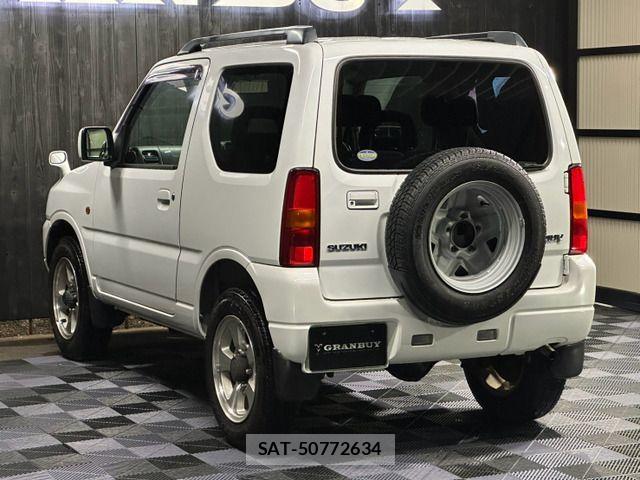 Suzuki JIMNY 2004-04 8880264-14
