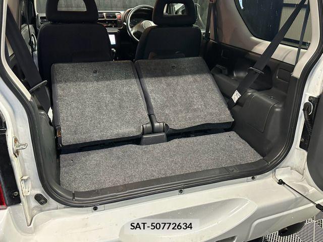 Suzuki JIMNY 2004-04 8880264-15