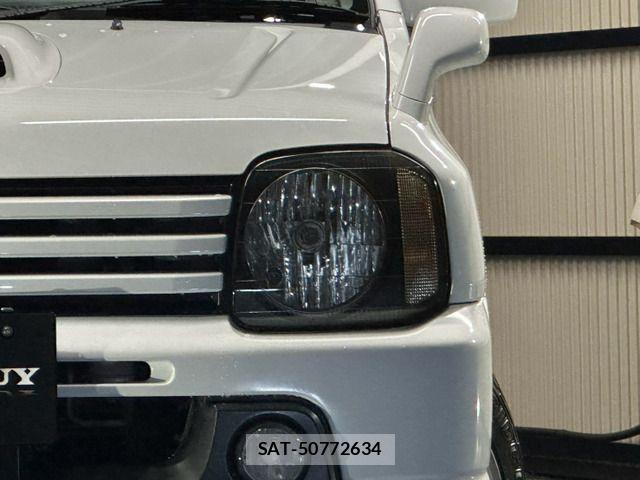 Suzuki JIMNY 2004-04 8880264-18
