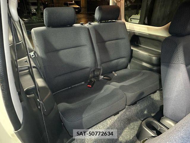 Suzuki JIMNY 2004-04 8880264-6