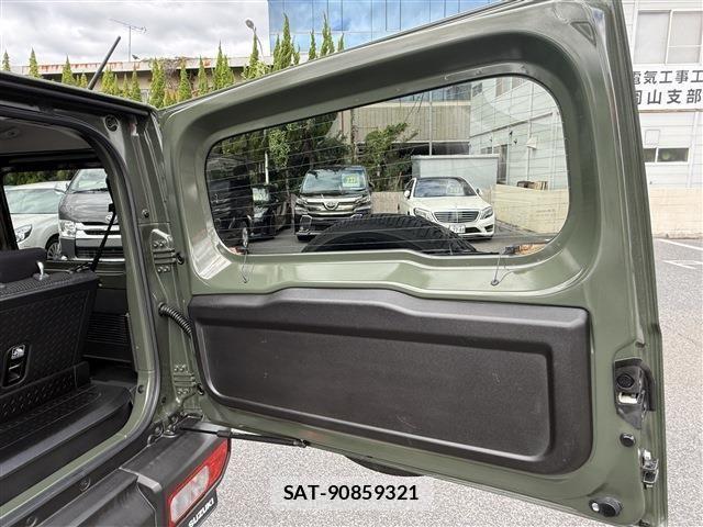 Suzuki JIMNY 2019-04 8880253-19