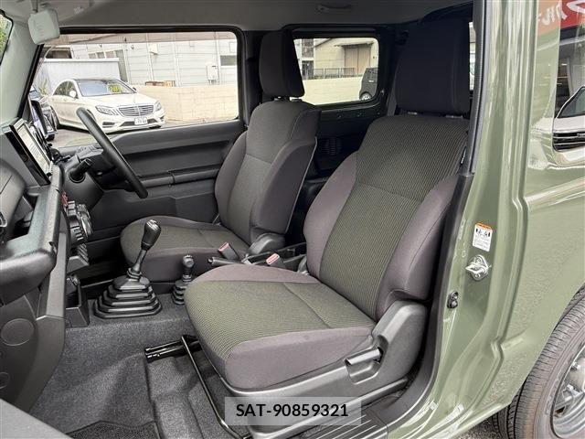 Suzuki JIMNY 2019-04 8880253-23