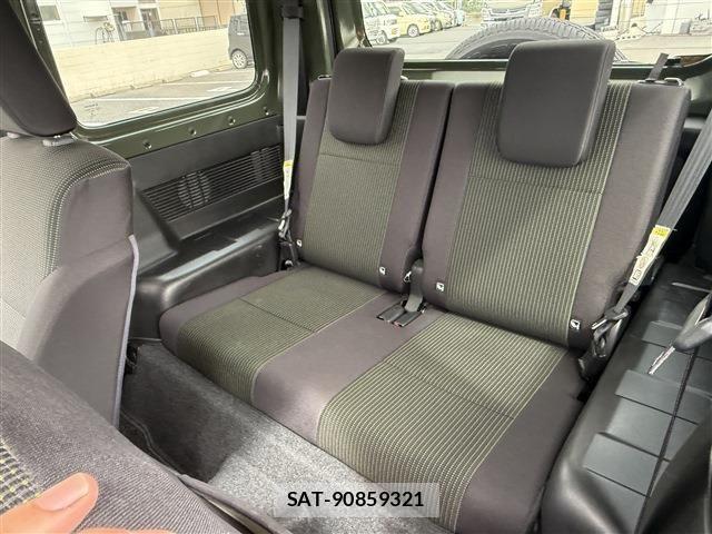 Suzuki JIMNY 2019-04 8880253-26