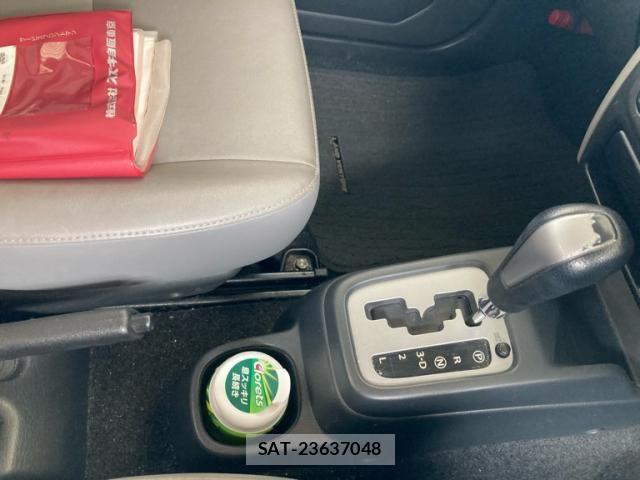 Suzuki JIMNY 2009-09 8880263-15