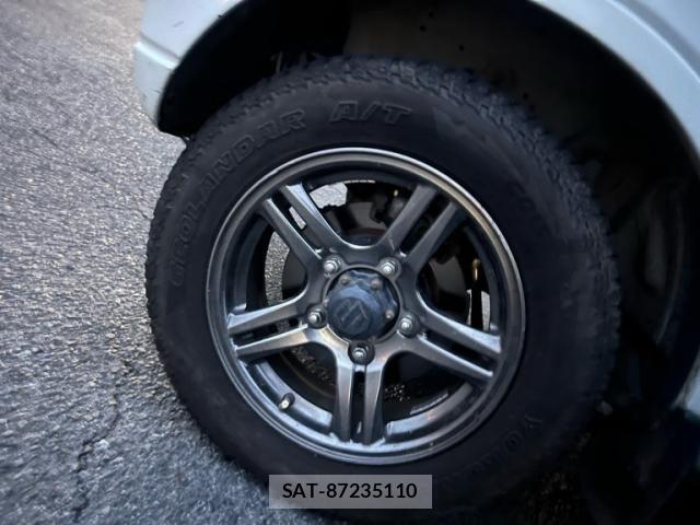 Suzuki JIMNY 2012-12 8880262-9