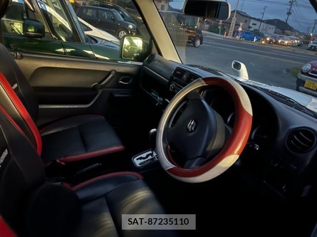 Suzuki JIMNY 2012-12 8880262-12