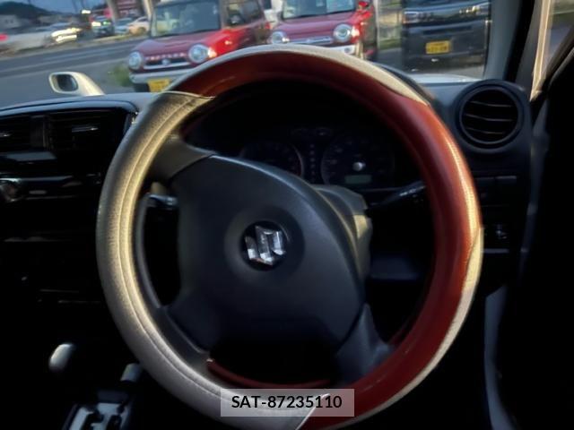Suzuki JIMNY 2012-12 8880262-13