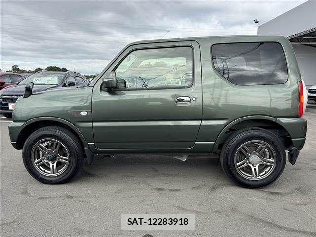 Suzuki JIMNY 2015-03 8880257-10