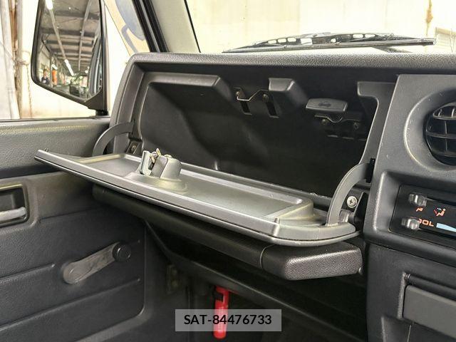Suzuki JIMNY 1997-01 8880265-15