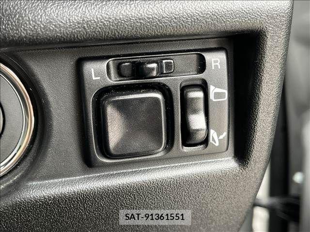 Suzuki JIMNY 2022-05 8880240-26