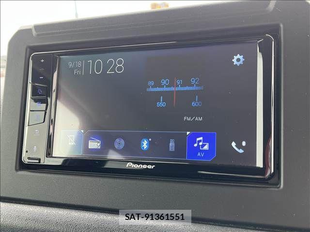 Suzuki JIMNY 2022-05 8880240-5