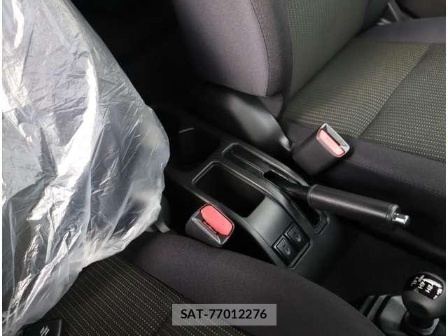 Suzuki JIMNY 2025-07 8880230-12