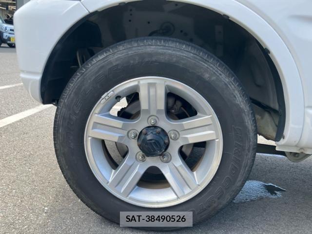 Suzuki JIMNY 2017-12 8883785-11