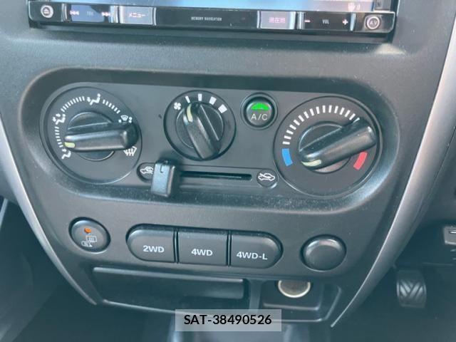 Suzuki JIMNY 2017-12 8883785-22