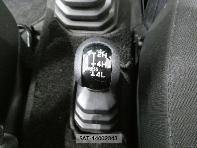 Suzuki JIMNY 2020-03 8883781-23