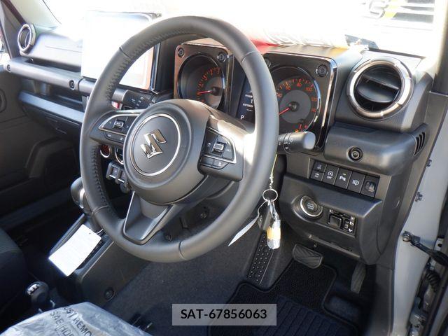 Suzuki JIMNY 2026-06 8883775-21
