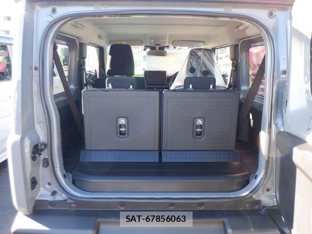 Suzuki JIMNY 2026-06 8883775-27