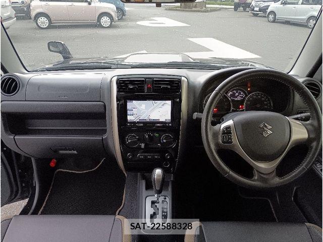 Suzuki JIMNY 2018-04 8883782-13