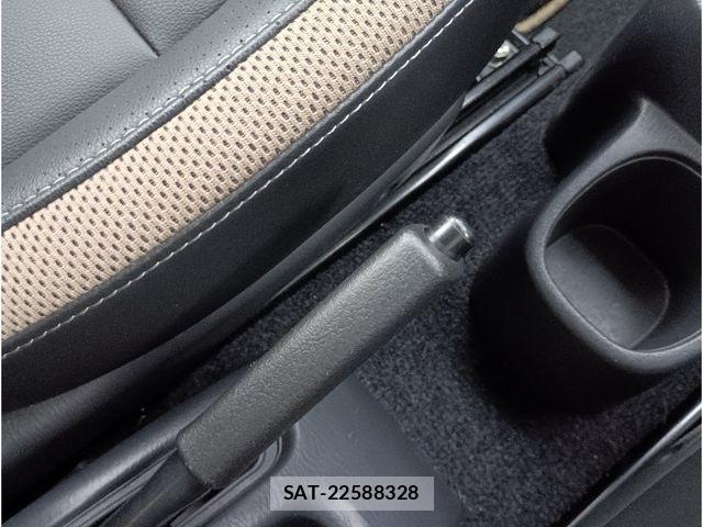 Suzuki JIMNY 2018-04 8883782-17