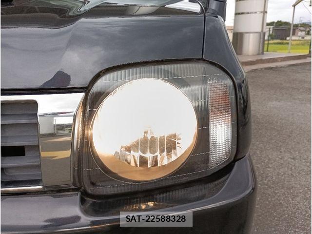 Suzuki JIMNY 2018-04 8883782-25