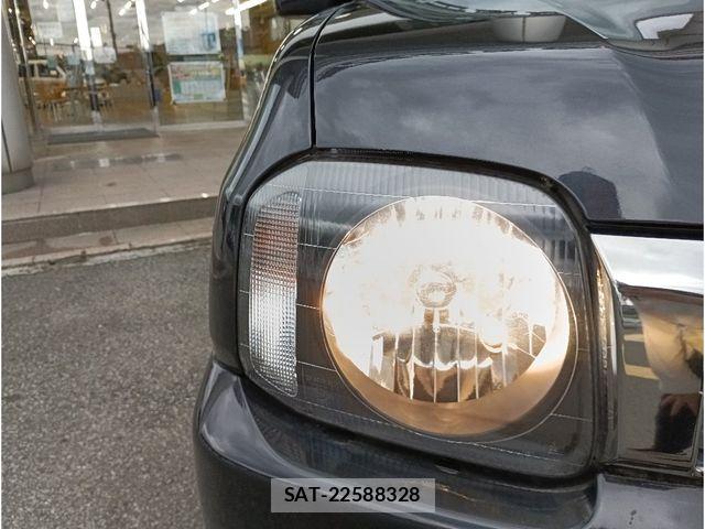 Suzuki JIMNY 2018-04 8883782-28
