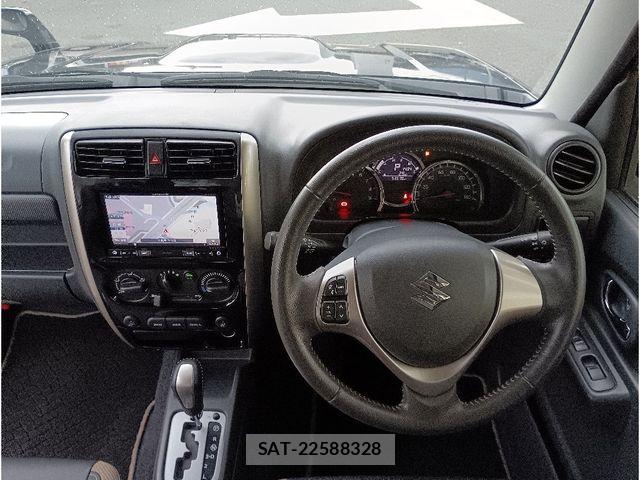 Suzuki JIMNY 2018-04 8883782-2