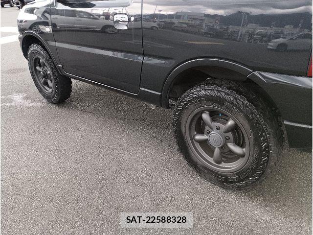Suzuki JIMNY 2018-04 8883782-8