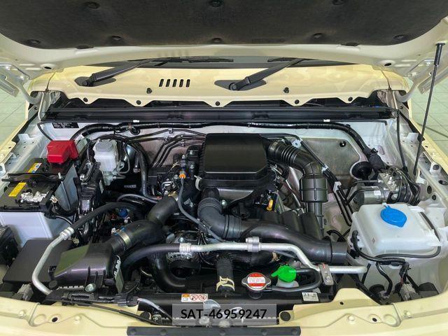 Suzuki JIMNY 2026-08 8883774-17