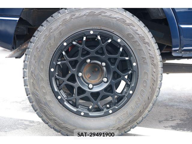 Suzuki JIMNY 2015-09 8883783-27