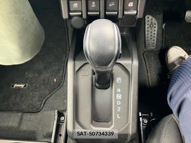 Suzuki JIMNY 2019-04 8883780-15