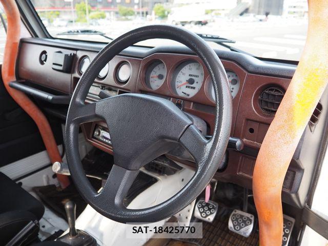 Suzuki JIMNY 1996-01 7877052-1