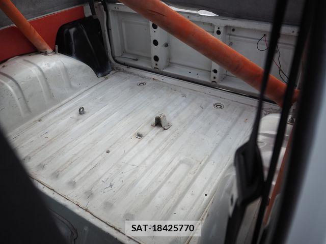 Suzuki JIMNY 1996-01 7877052-19