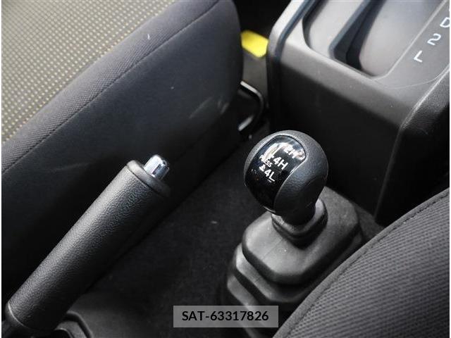 Suzuki JIMNY 2025-04 3421635-9