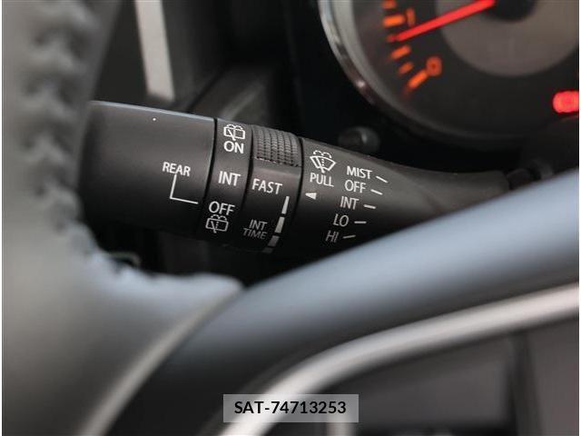 Suzuki JIMNY 2026-01 4139683-28