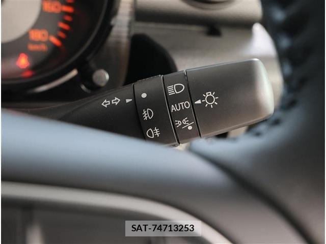 Suzuki JIMNY 2026-01 4139683-29