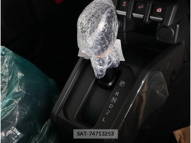 Suzuki JIMNY 2026-01 4139683-6
