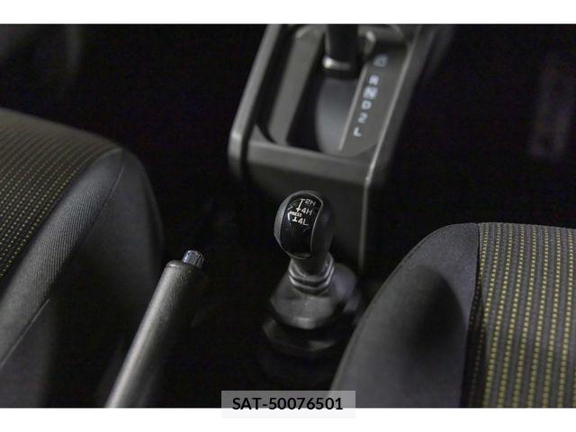 Suzuki JIMNY 2025-06 4371325-27