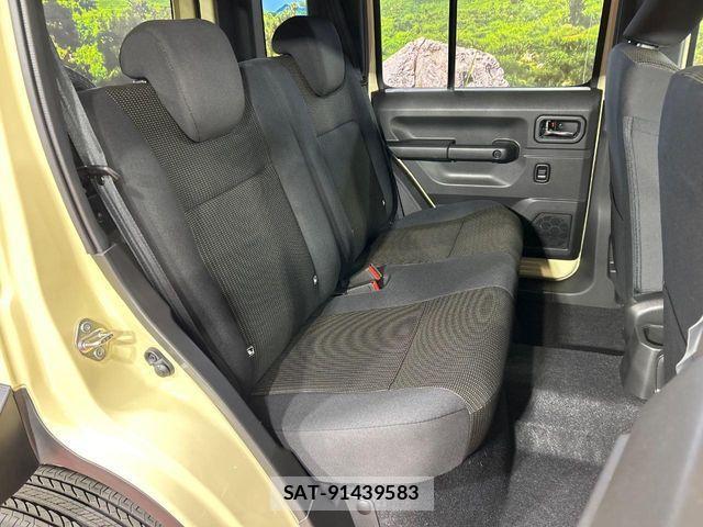 Suzuki JIMNY 2025-12 4371327-8