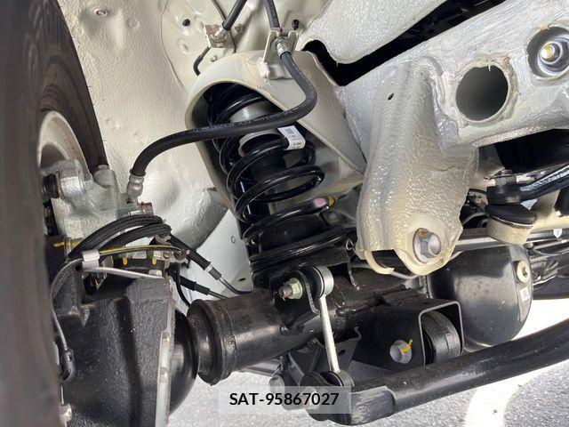 Suzuki JIMNY 2025-11 4961620-19