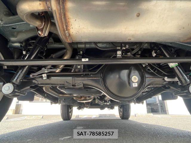Suzuki JIMNY 2025-11 5870033-18