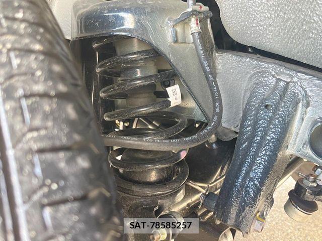 Suzuki JIMNY 2025-11 5870033-19