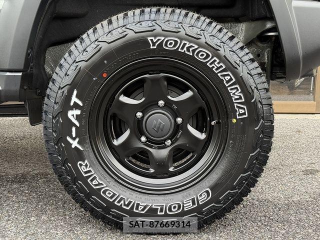 Suzuki JIMNY 2025-11 5870020-10