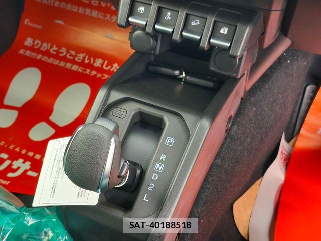 Suzuki JIMNY 2026-03 6215929-9