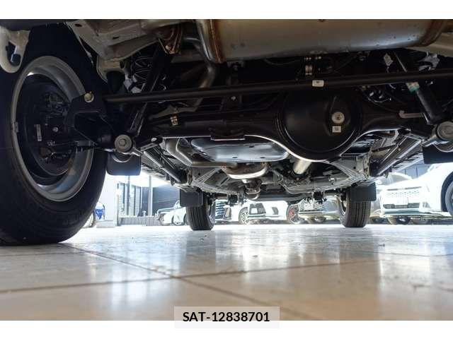 Suzuki JIMNY 2025-04 6264620-17