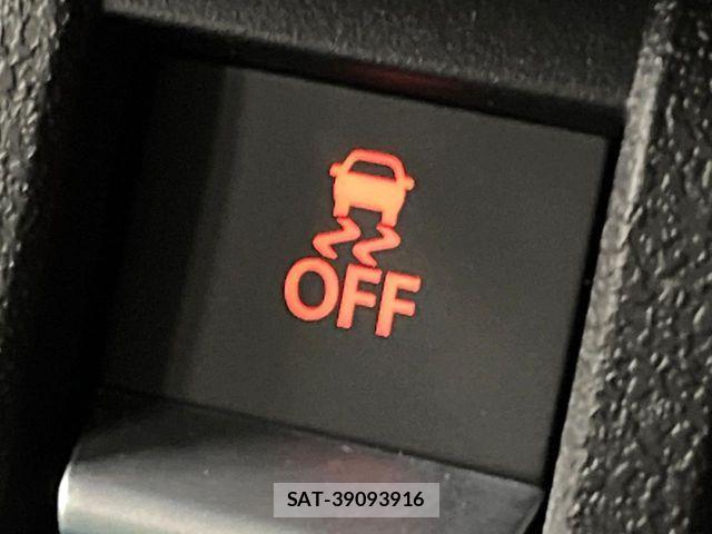 Suzuki JIMNY 2026-03 6545372-19