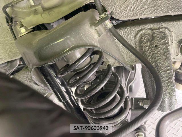 Suzuki JIMNY 2025-12 6612549-19