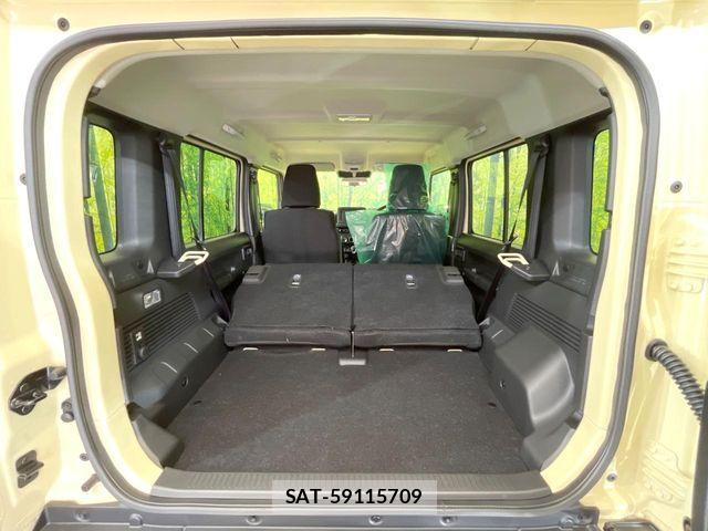 Suzuki JIMNY 2026-03 6672098-9