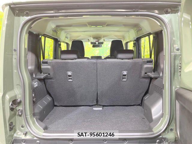 Suzuki JIMNY 2026-03 6676491-9
